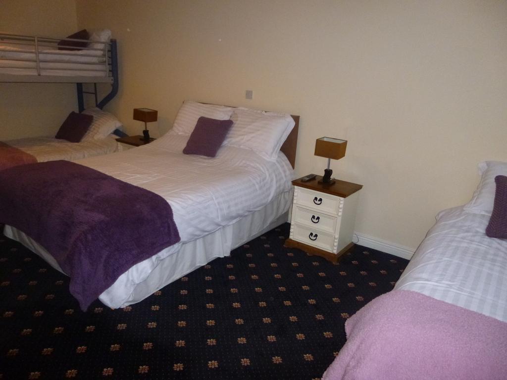 The Schooner Tavern Ballycotton Kamer foto